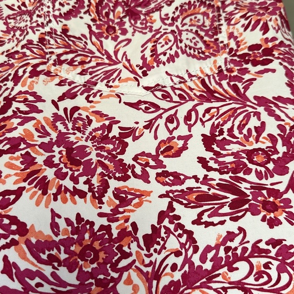 NWT Talbots Floral Bermuda Shorts Sz 10 - Picture 4 of 10